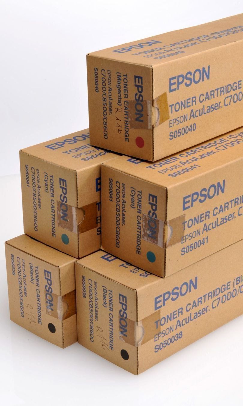 Epson Cartucce per stampanti & toner: Epson AcuLaser C8500 magenta/cyan/black – Nuovo e nell'imballaggio originale da Steffisburg venduto da Boxsters 2