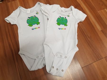 2 Bodys von Jako gr 68/74 B1