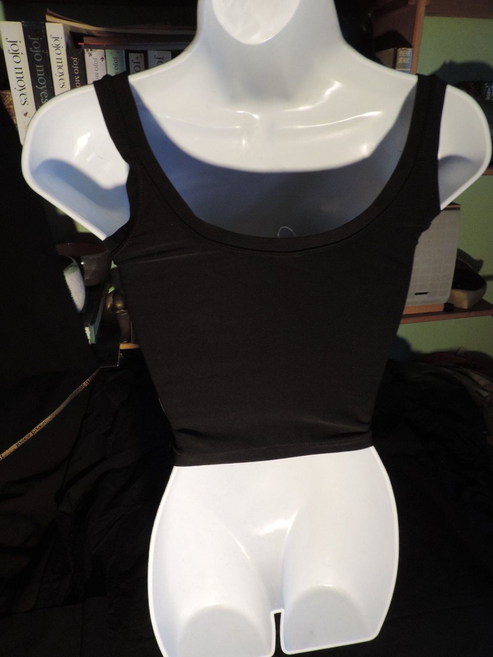 Top: top sport nike noir – Usato da Genève venduto da Axelle333 9