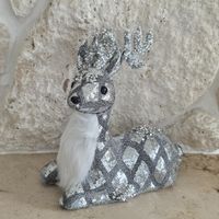 Weihnachtsdeko Rentier silber mit Pailletten