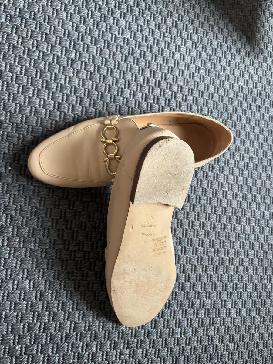 Scarpe da donna: Loafer – Usato da Zürich venduto da Cindarel 1