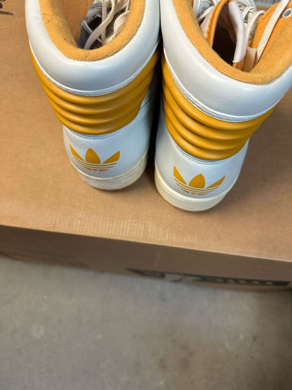 Adidas Herrenschuhe: Adidas Sneaker Grösse 42 2/3 – Gebraucht aus Burgdorf von interstellar2 3