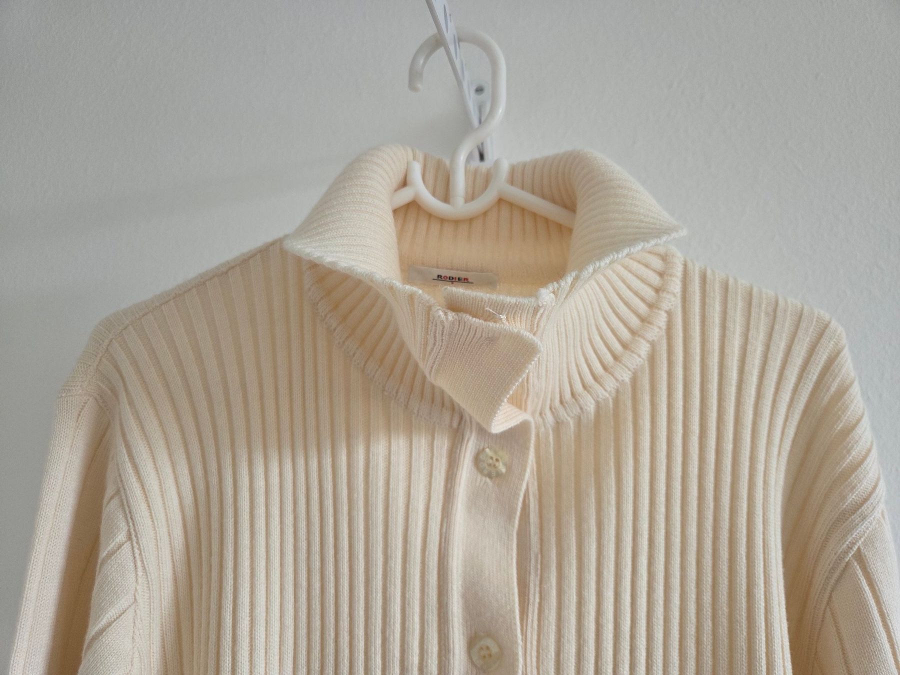 Vestes: Strickjacke von RODIER – D'occasion à Oberrieden par Smart570 2