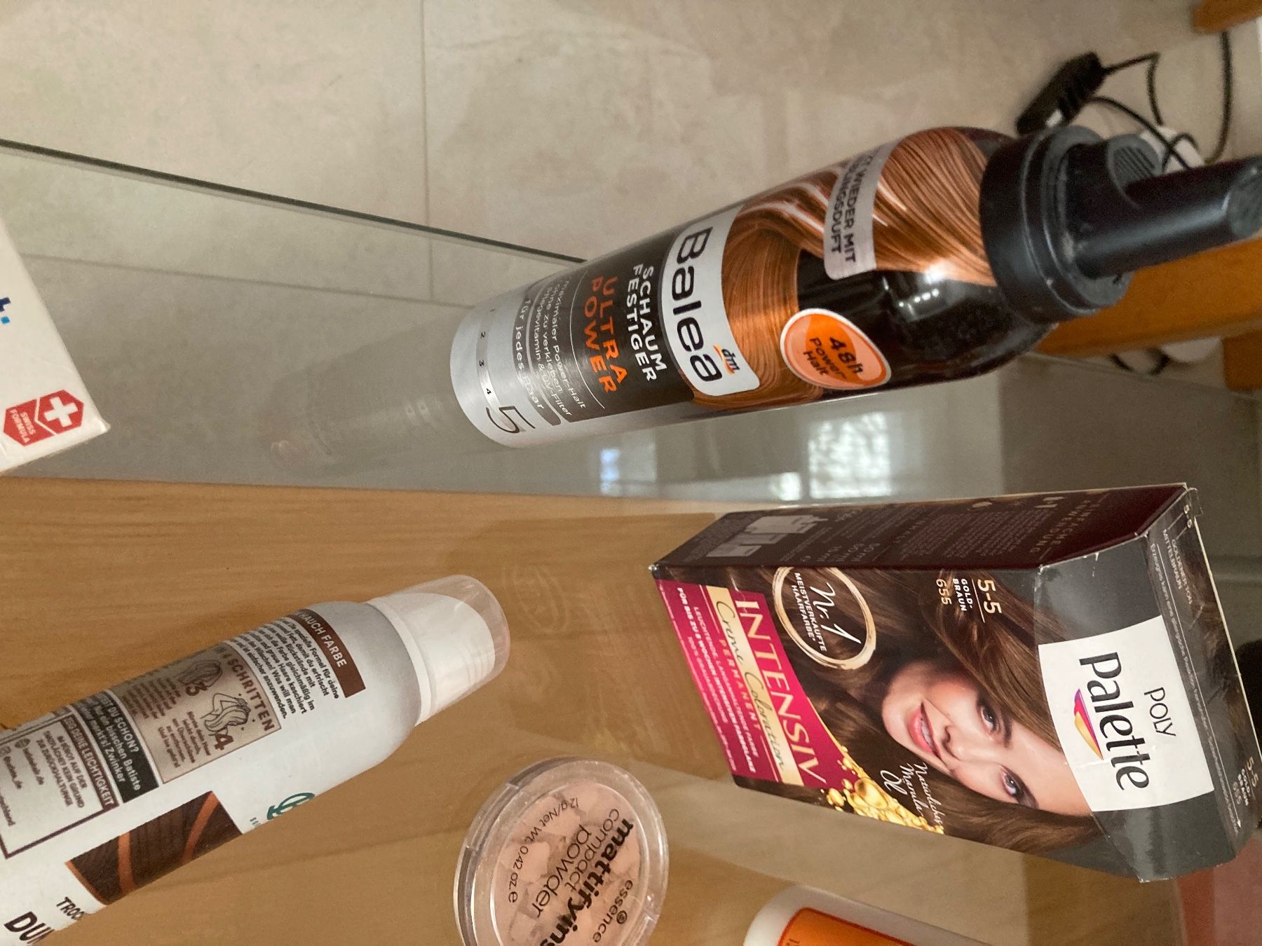 Douches: Kosmetik Chrüsimüsi – D'occasion à Oberhasli par IsmailRammal 6