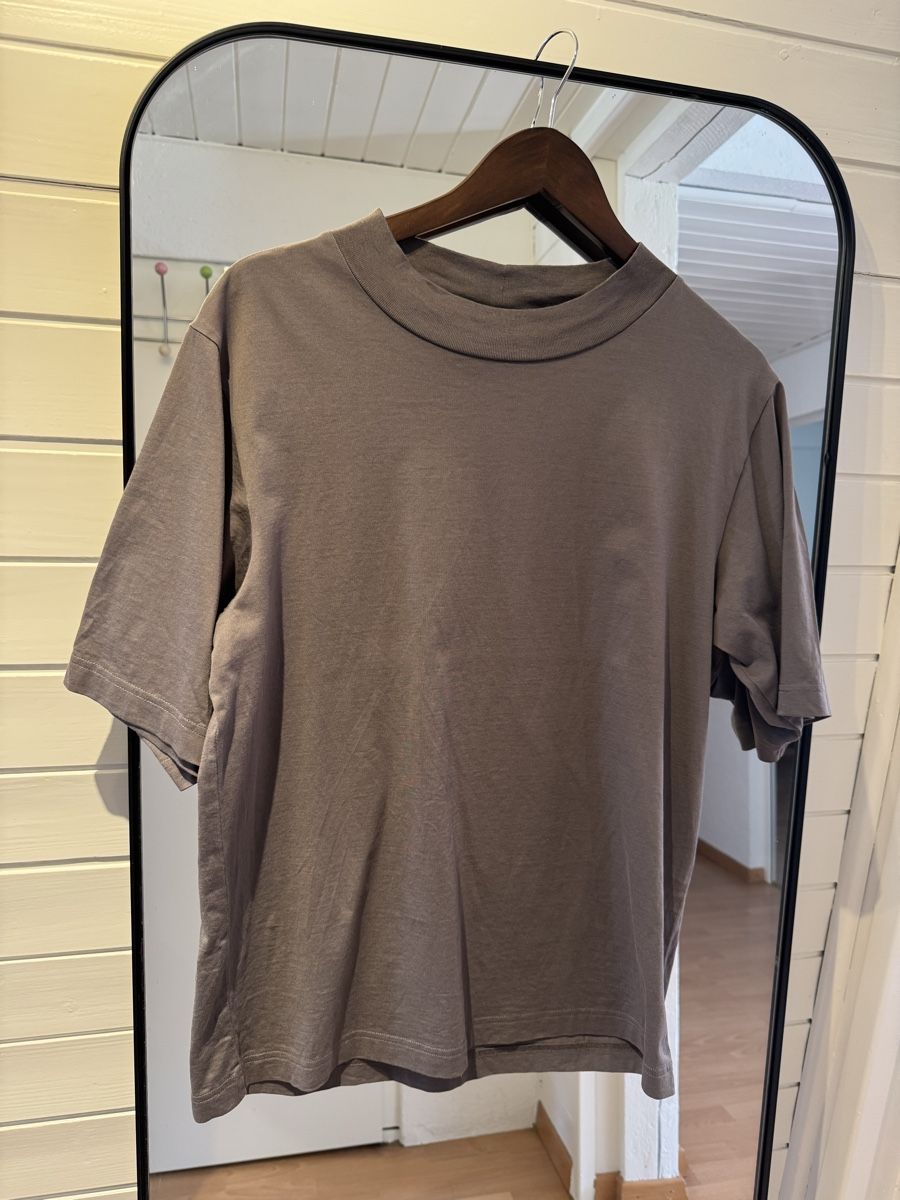 Acne Studios T-shirts: Acne Boxy T-shirt Gr. S – Neuf (Voir description) à Zürich par zhk5