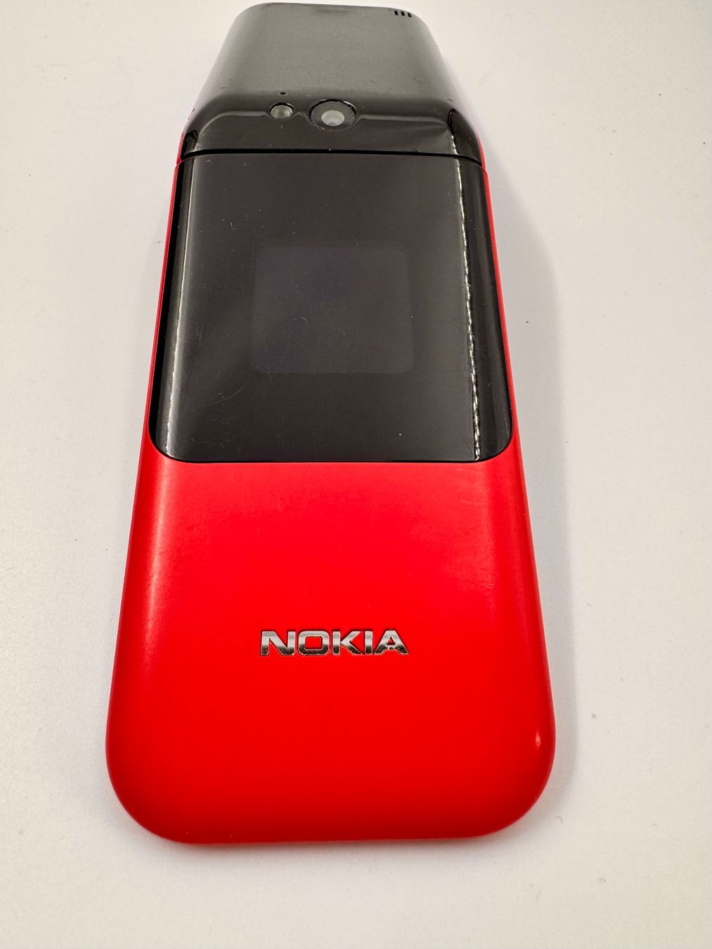 Nokia Portables: Nokia 2720 Flip 4G Dual SIM – D'occasion à Hermetschwil-Staffeln par Mobile2013