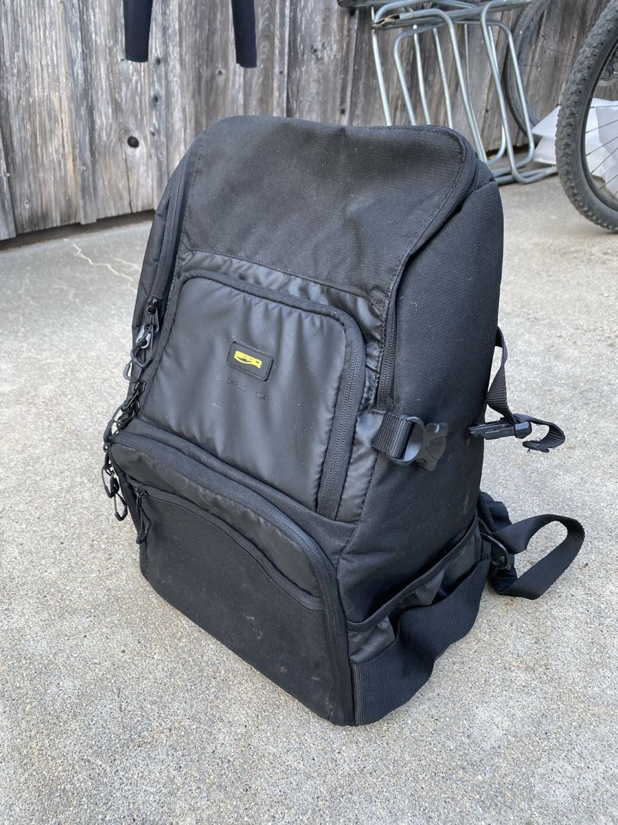 Zaini: SPRO Backpack 104 schwarz guter Zustand – Usato da Zürich venduto da outdoor-cow