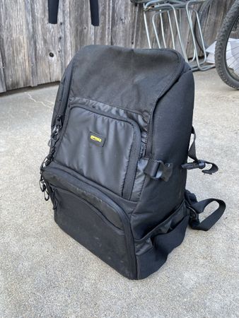 SPRO Backpack 104 schwarz guter Zustand