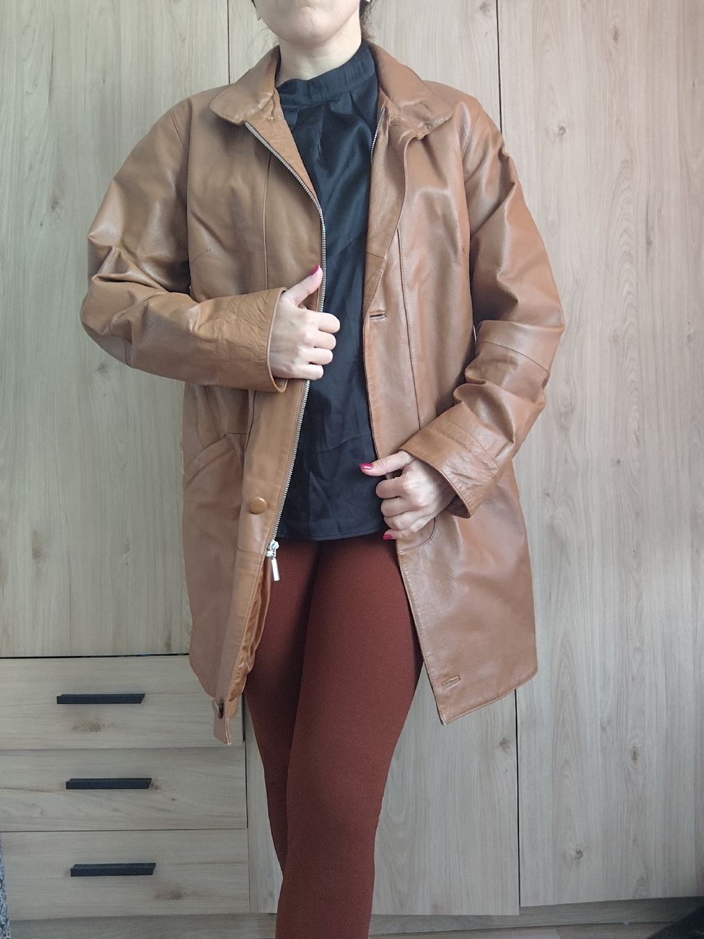 Giacche: Leather Jacket in Brown, Button and Zip Closure – Usato da Mägenwil venduto da VintageGirly 2