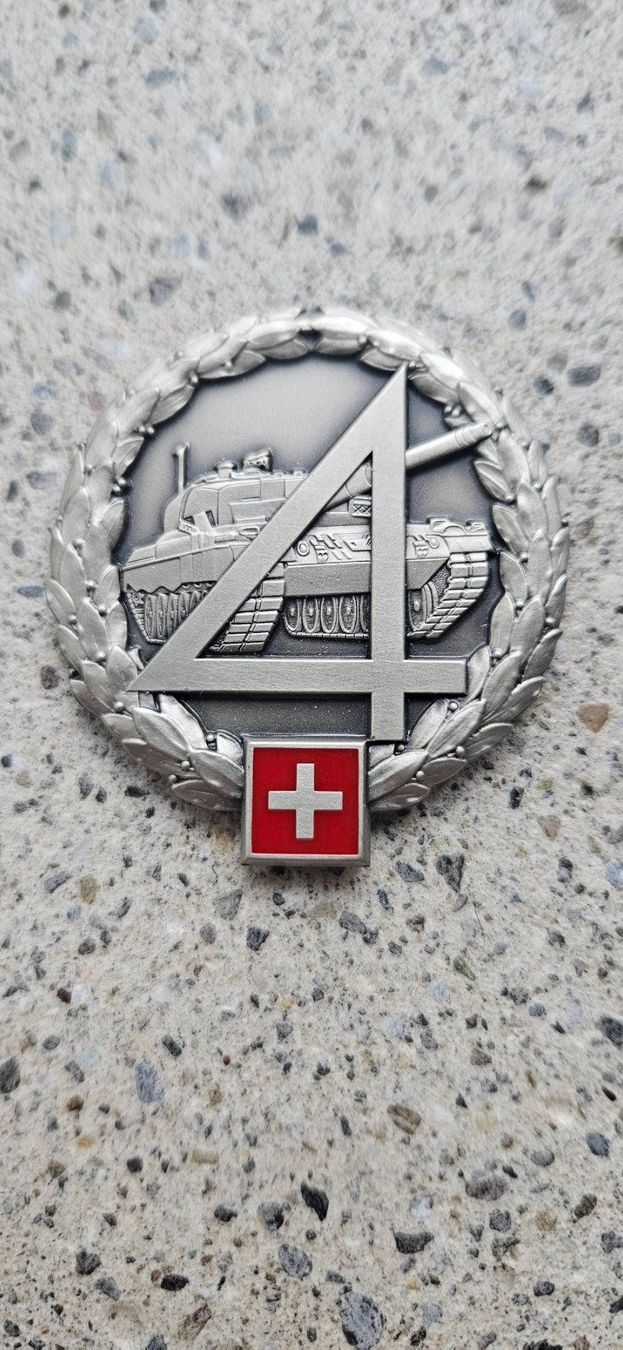 Schweizer Armee Placchette & Badge: *** Beretemblem Silber Schweizer Armee *** – Nuovo e nell'imballaggio originale da Riedholz venduto da fr_sIruP