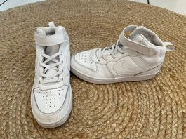 Nike Schuhe 34