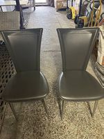 Gebrauchte Essstühle zum Abholen