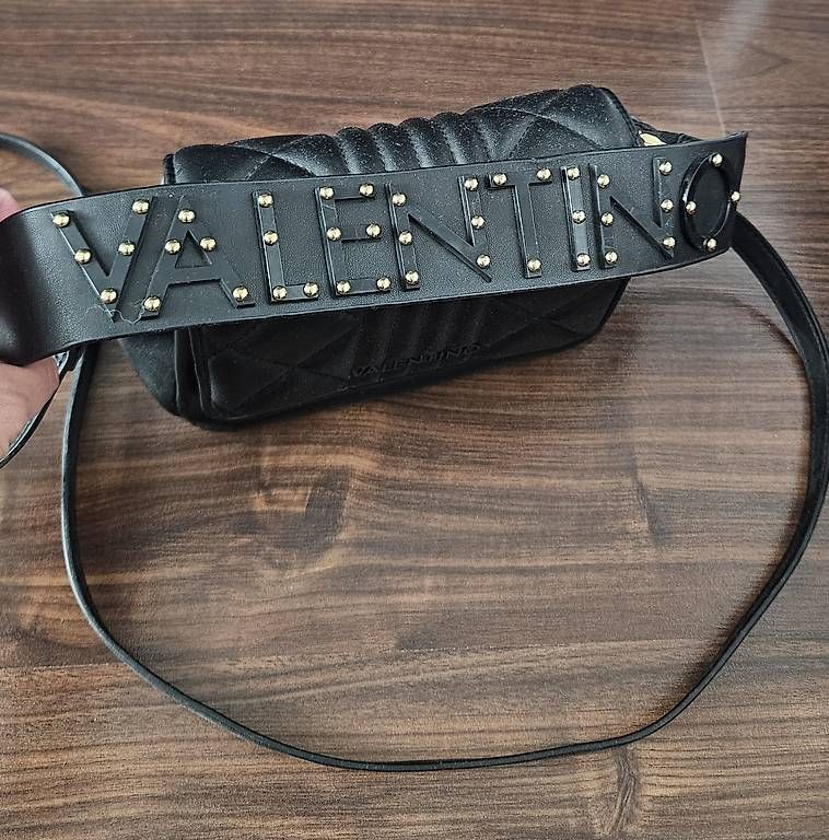 Borse da donna: Valentino Tasche – Usato da Amriswil venduto da dga_b9vw
