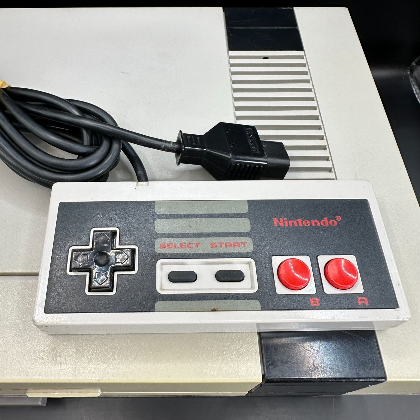Nintendo Console: Nintendo Entertainment System Euro Version – Usato da Düdingen venduto da Nerdworld 1