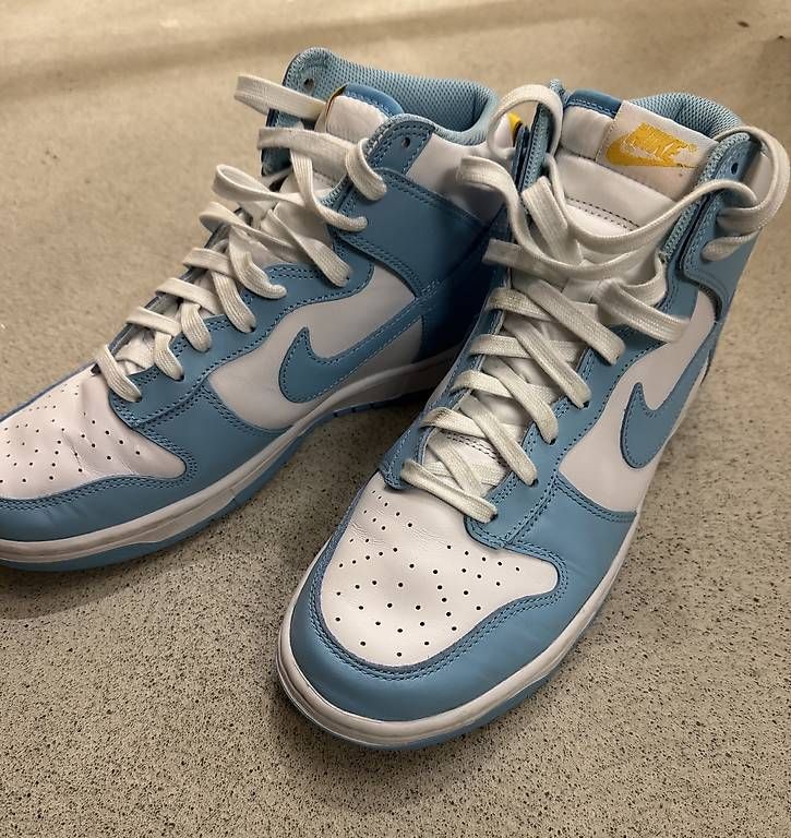 Scarpe da uomo: Nike Dunk High University Blue / White  Gr. 42.5 – Usato da Winterthur venduto da Dave10 2