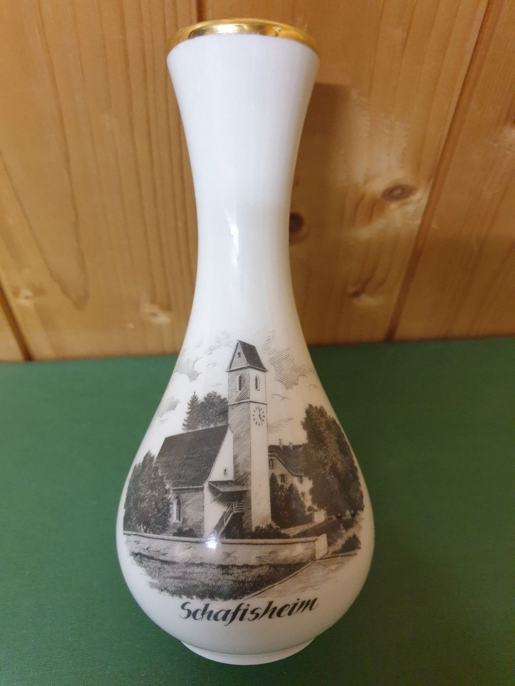 Vasi & Recipienti: Vase  mit Goldrand Kirche Schafisheim – Usato da Wildhaus venduto da enzian66