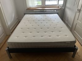 Doppelbett 160x200