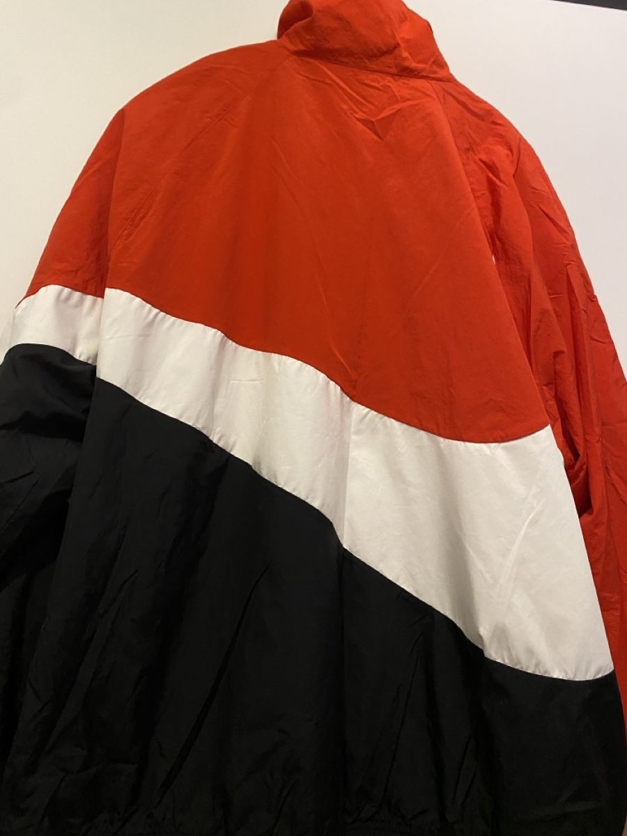 Nike Giacche: Nike Trackjacket L – Usato da zürich venduto da gxx_kng7 4