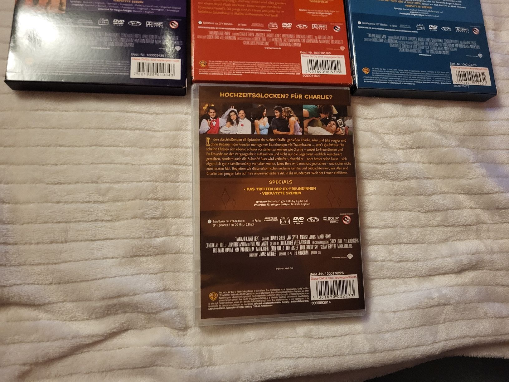 Tutti i DVDs: Two and a Half Men DVD-Sammlung Staffeln 1-7 – Usato da Ettiswil venduto da beekeper13 5