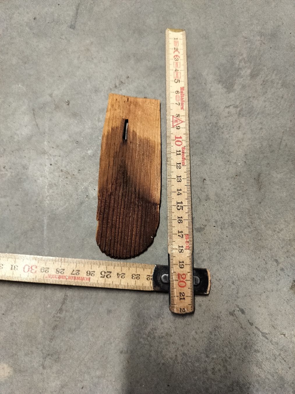 Articoli in legno: Echte Altholz Schindeln – Usato da Alpthal venduto da kar_faes 2