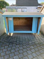 Grosse, unbenutzte Gerätehütte/Holzunterstand, 225x291x170cm