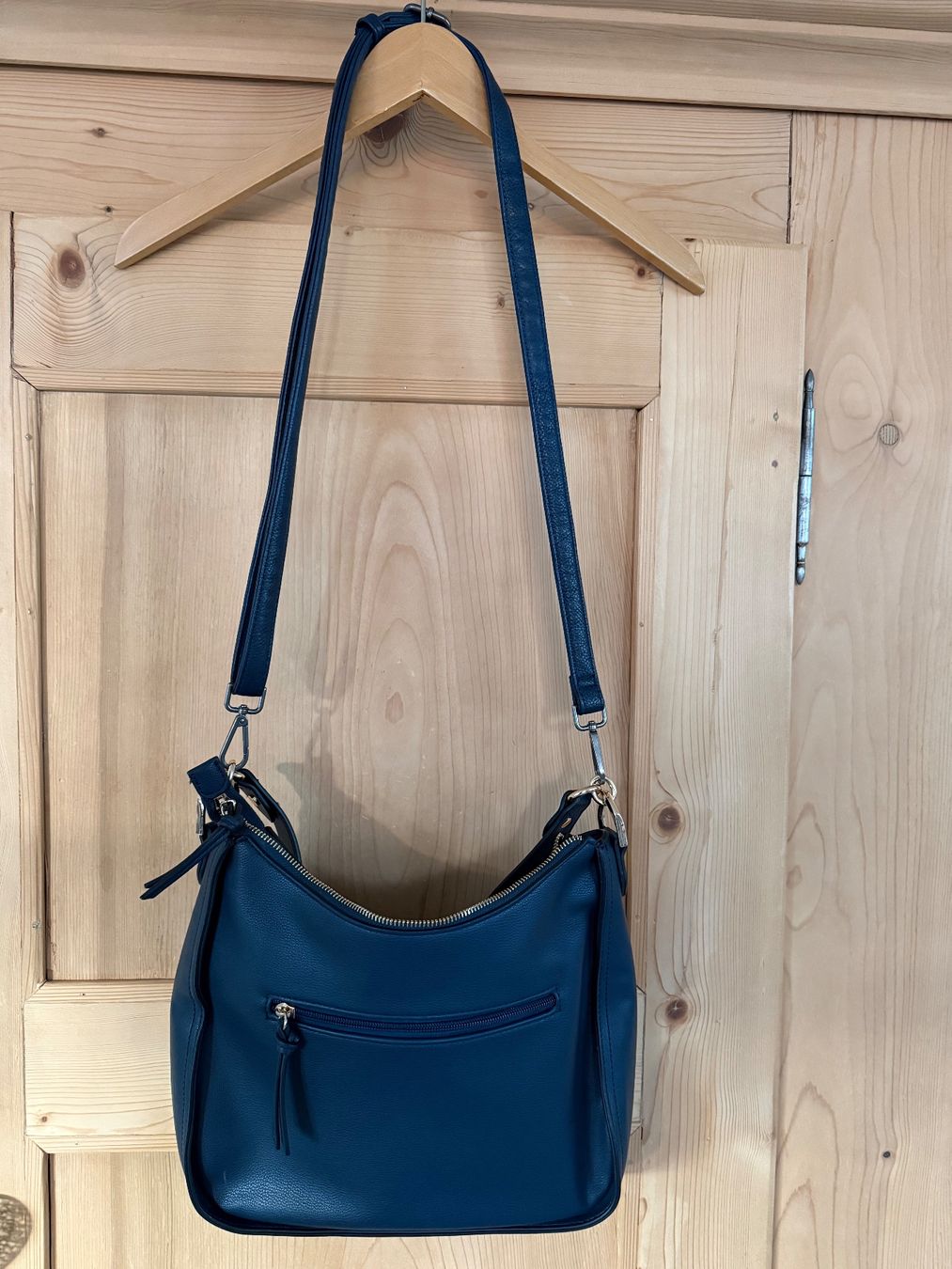 Gabor Borse da donna: Gabor Ledertasche, dunkelblau – Usato da Uttigen venduto da Telemark72