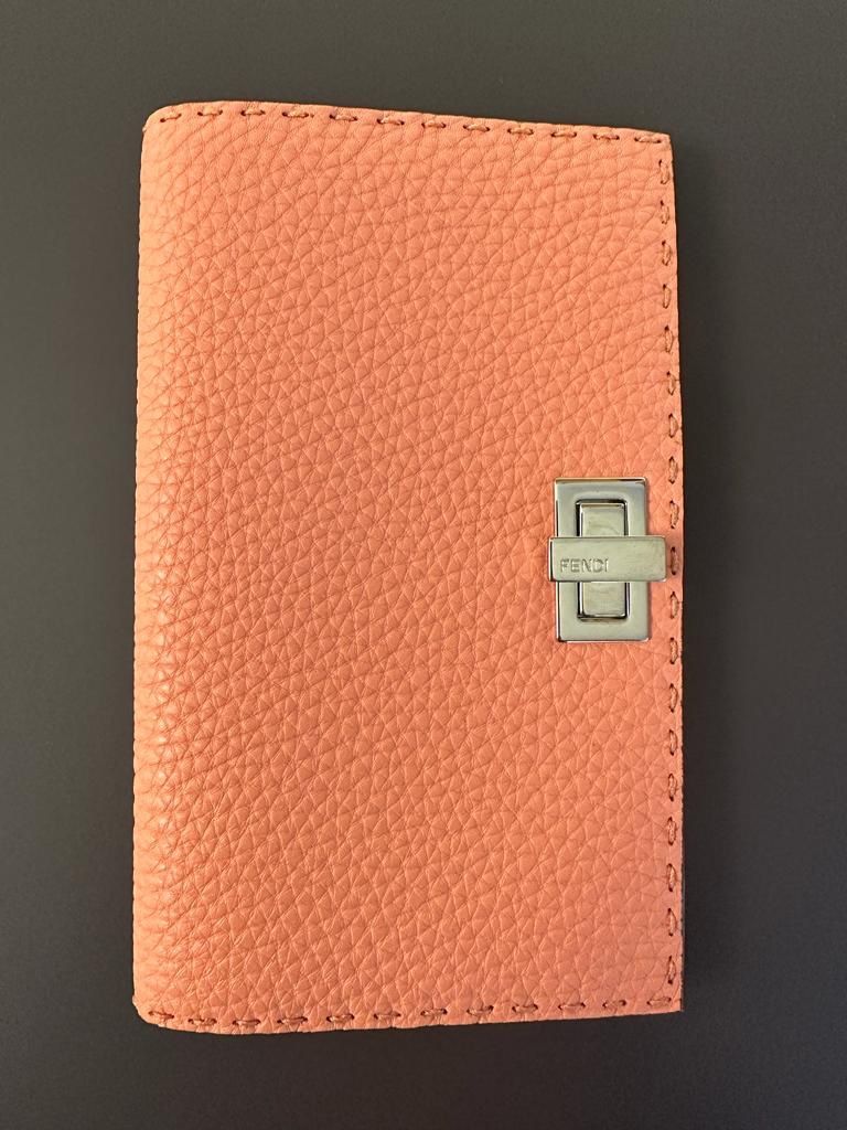 Fendi Portamonete: Portafoglio Fendi – Nuovo e nell'imballaggio originale da Lugano venduto da ALockers 2