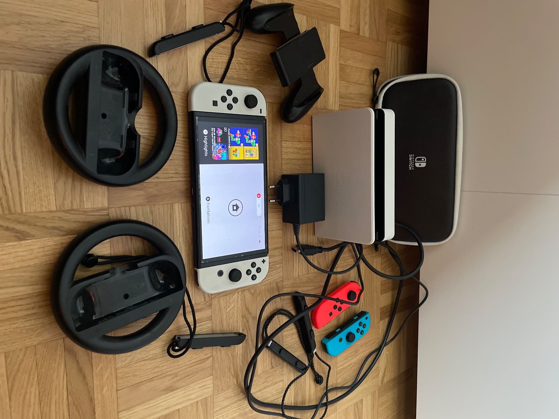 Nintendo Console: Nintendo Switch 1 weiss OLED – Usato da Uster venduto da ste_779m 2