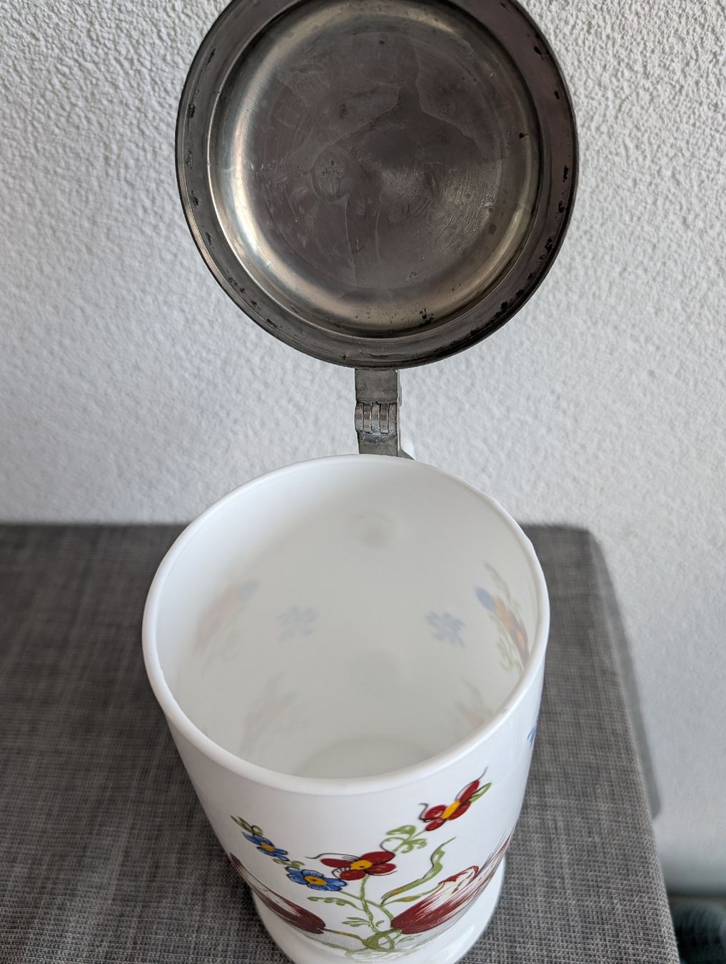 Haldengut Gläser: Bierkrug Haldengut 1992 mit Zinndeckel – Gebraucht aus Bern von ari_66yc 6
