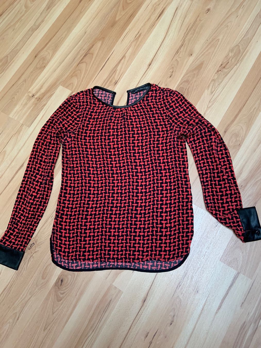 Zara Camicette: Blouse ZARA – Usato da Ecublens VD venduto da timily