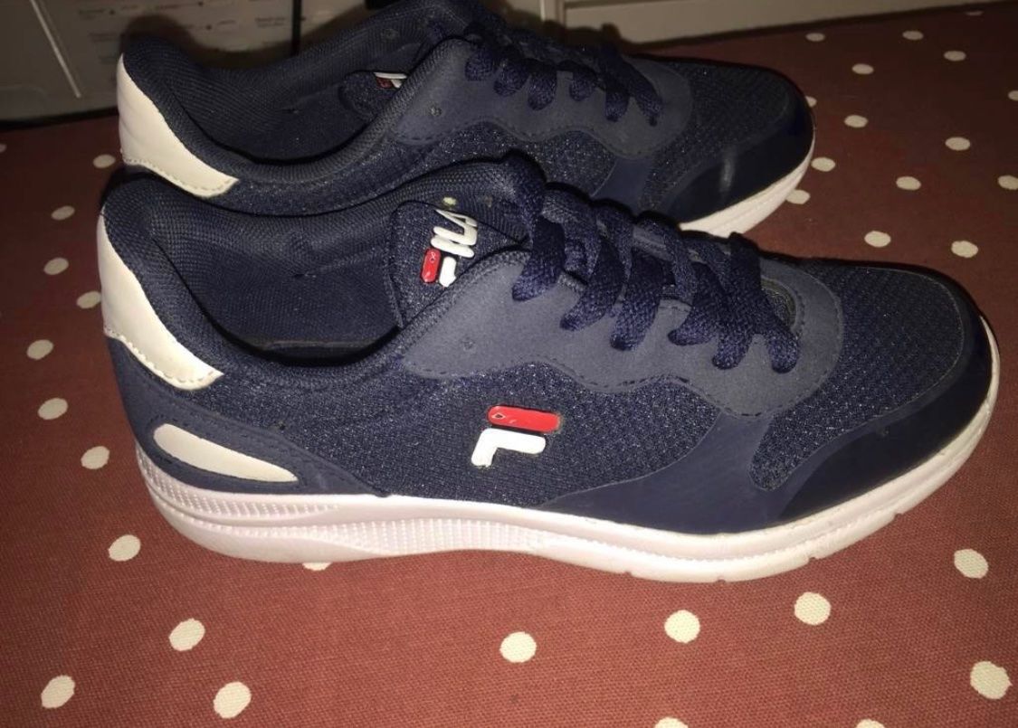Fila Schuhe für Jungen: Sneaker Fila 37 et 39 – Gebraucht aus Geneve von Monthoux13