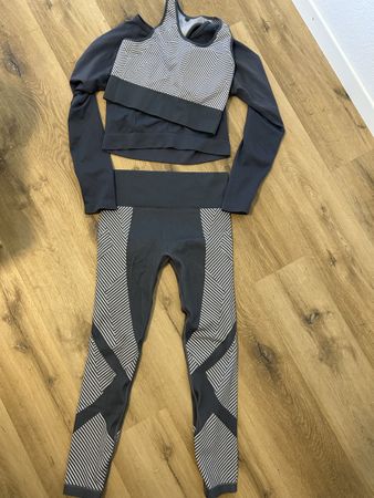Bombshell 3 Gym Set / Sexy sport Set Gym - Leggings & Top
