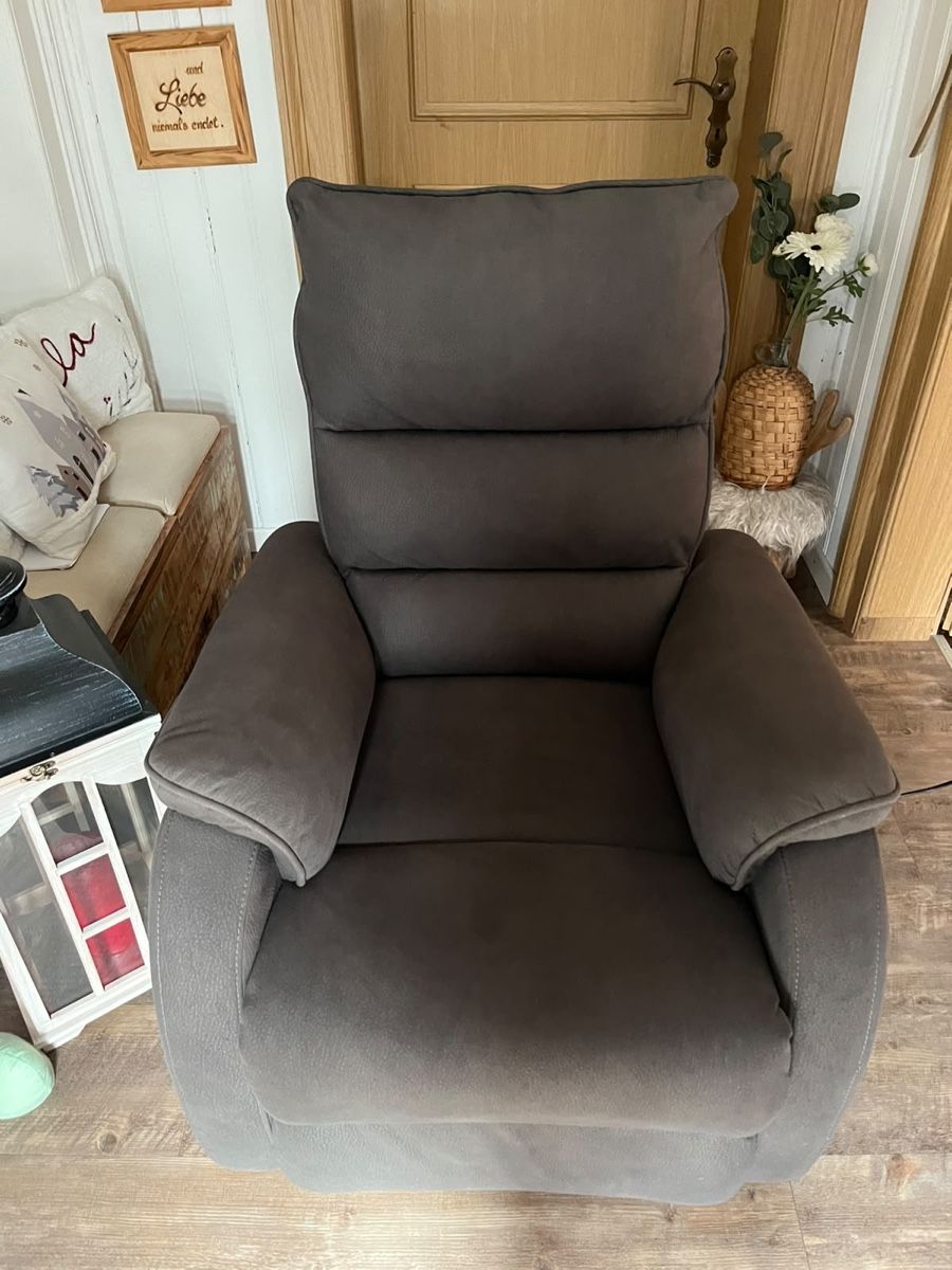 Fauteuils: Zwei Elektrische Sessel – D'occasion à Walenstadt par ale_789n 1