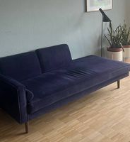 Blaues Samt Sofa