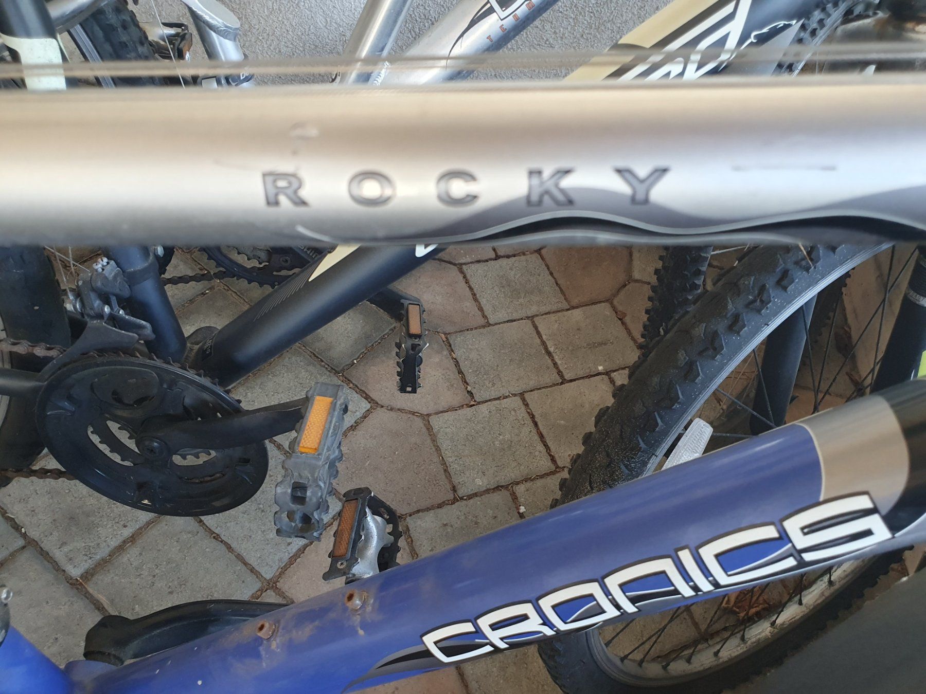 Biciclette: VTT CRONICS Rocky, idéal printemps/été! – Usato da Pieterlen venduto da Laurent700 4