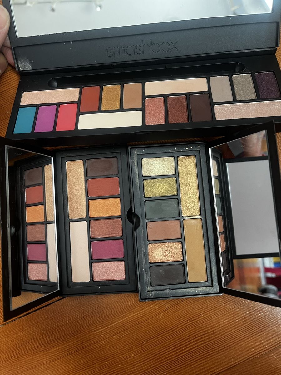 Make-up: Smashbox Eyeshadow Palettes Bundle! – Gebraucht aus Aarau von kailing12