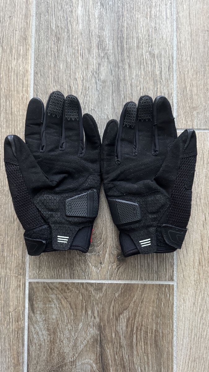 Guanti & manicotti: Clover Motorradhandschuhe Damen Grösse L – Usato da Männedorf venduto da romeo2902 1