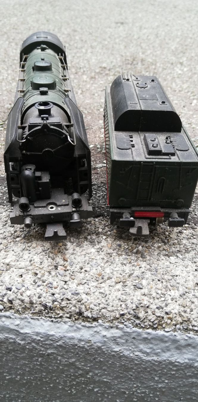 Lima Modellini di ferrovie: Lok mit Tender von Lima ab 1Fr. – Difettoso da Thun venduto da Matthias72 5