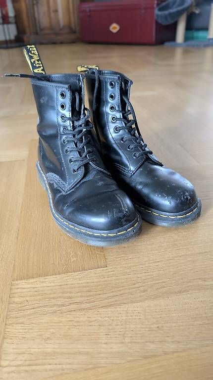 Herrenschuhe: Dr Martens taille 40 – Gebraucht aus Fribourg von hff_5c7l 4