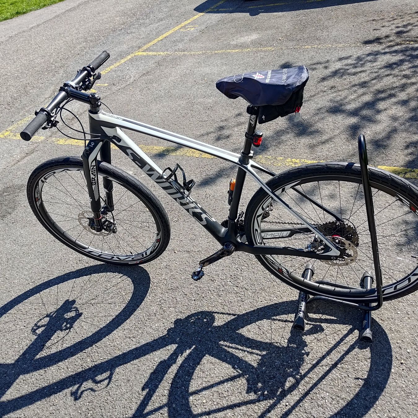 Specialized Biciclette: Top gepflegtes Specialized Velo – Usato da Uznach venduto da ovi_v66j