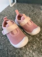 Schuhe Gr. 23