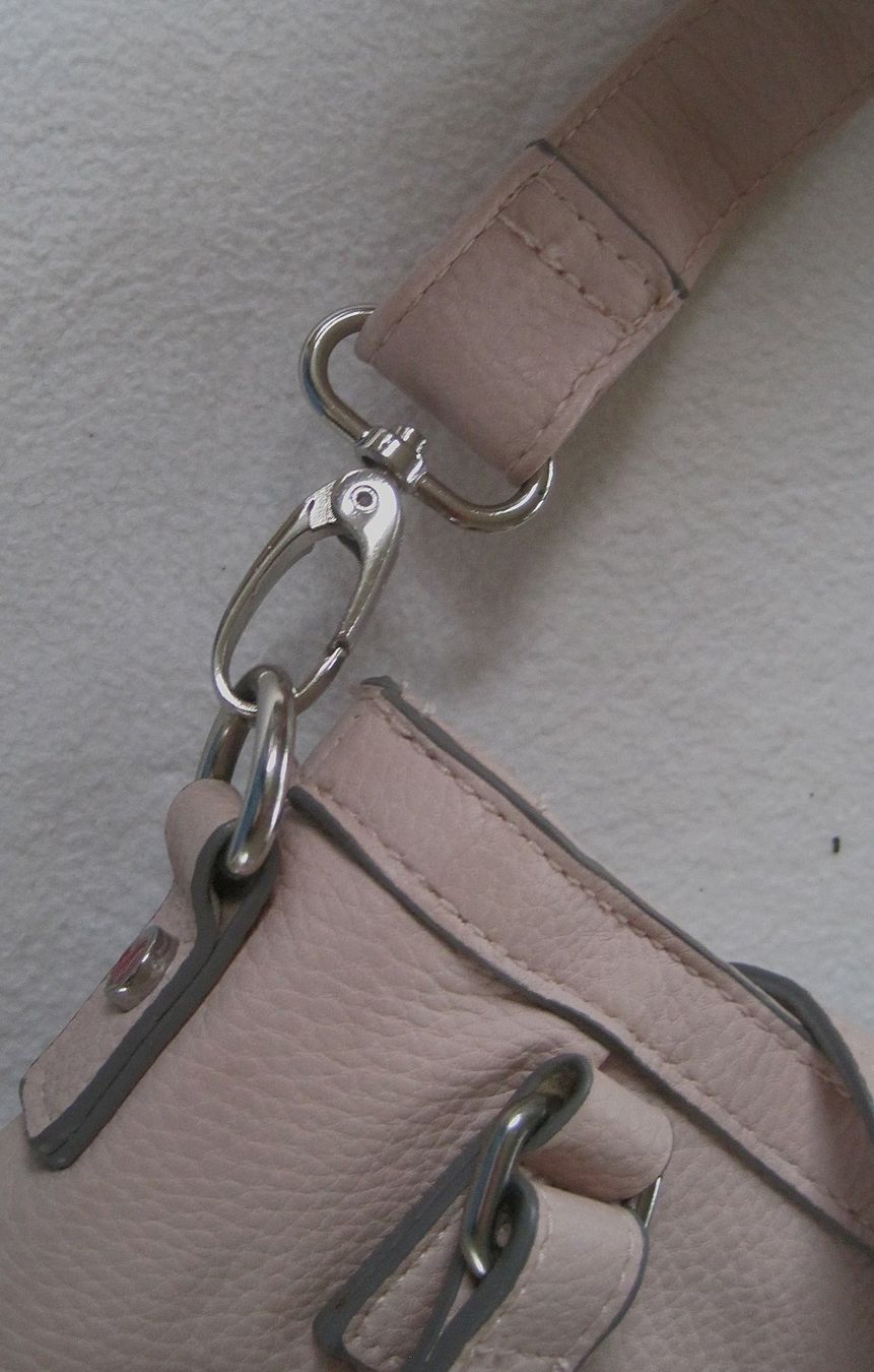 S.Oliver Borse da donna: Stilvolle Hand- & Umhängetaschen – Usato da Rickenbach Sulz venduto da Sodeli23 4