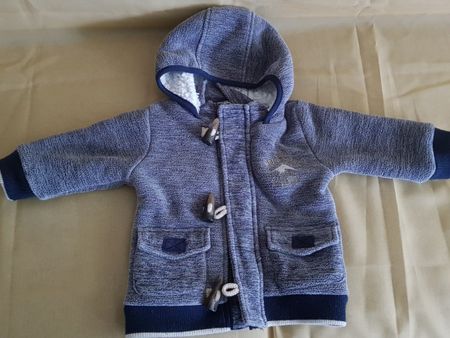 Herzige Kinder Jacke  -  Gr. 68    / 30