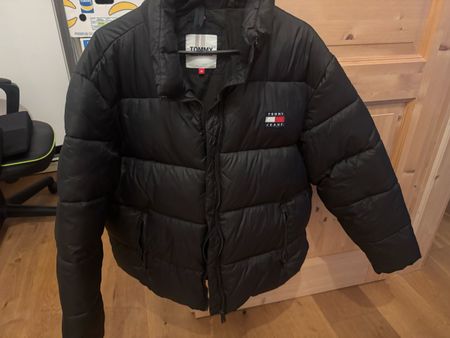 Tommy Jeans Winterjacke Schwarz XL - Top Zustand!