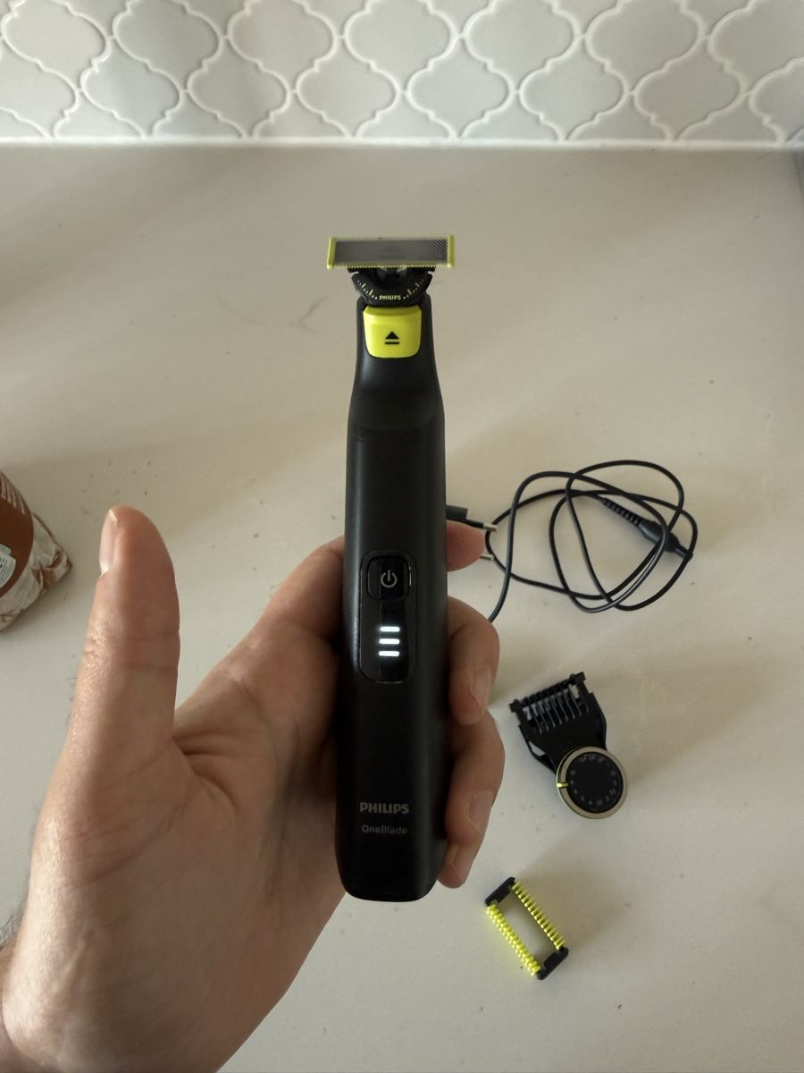 Action Cam: OneBlade Pro 360 Face + Body with all accesories – Nuovo (secondo la descrizione) da Zürich venduto da Franciscoperez 2