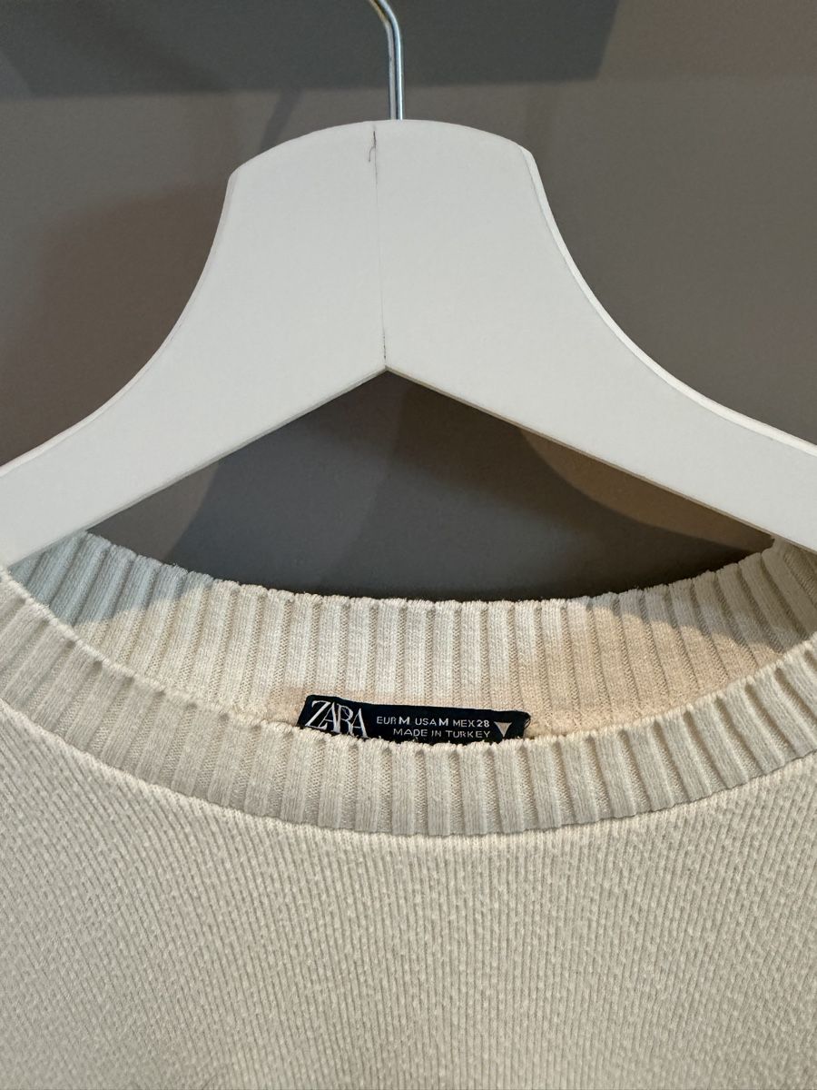 Zara Maglioni & Felpe: CREMEFARBENER ZARA PULLOVER – Usato da oberburg venduto da lau_w2ty 2