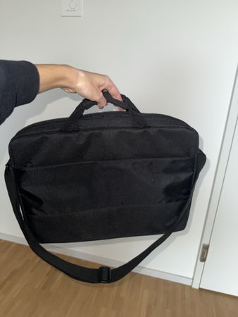 Laptoptasche schwarz zu verkaufen