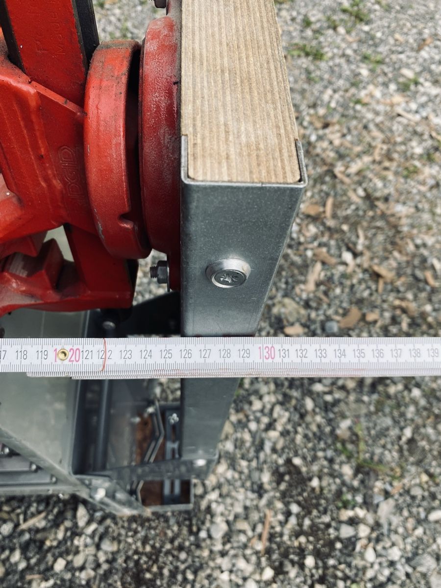 Würth Tutti gli attrezzi: Atelier pour bus : Établi Wurth robuste avec étau intégré – Usato da La Roche FR venduto da Pouchta_yqk9 7
