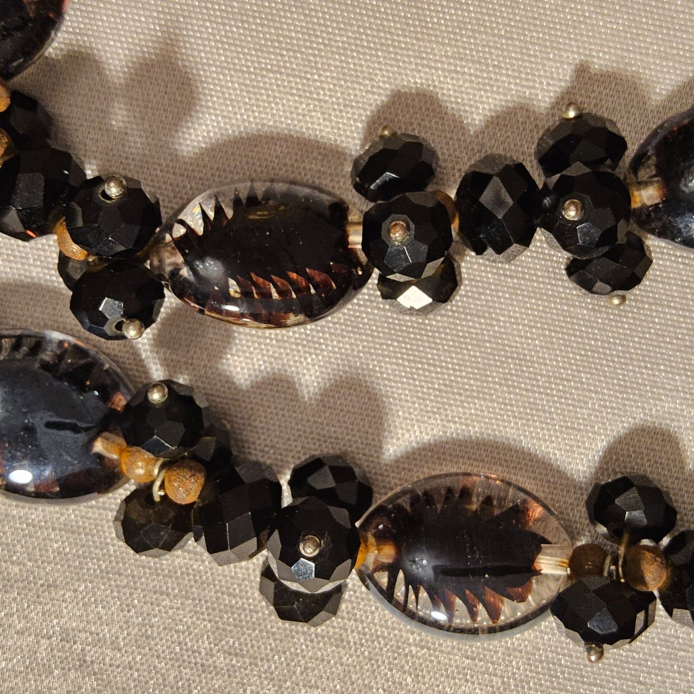Gablonzer Ketten: Alte Gablonzer schwarze Halskette, Collier ca. 1950er – Gebraucht aus Zürich von philpip 7