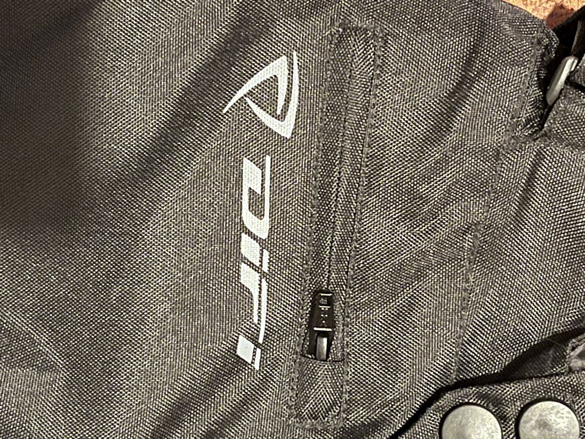 Pantaloni: Kinder Motorradhose – Usato da Innerberg venduto da karassli 2